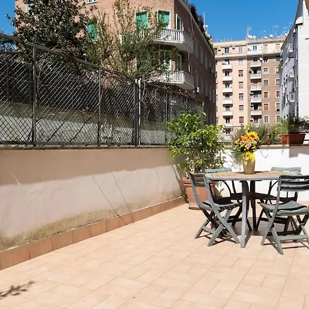 With Garden In Porta Latina
